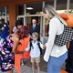Pozdravit nové prvňáčky přišla na ZŠ Plamínkové i 1. místostarostka Irena Michalcová (ANO 2011), která má na radnici na starosti oblast školství a rodinné politiky.